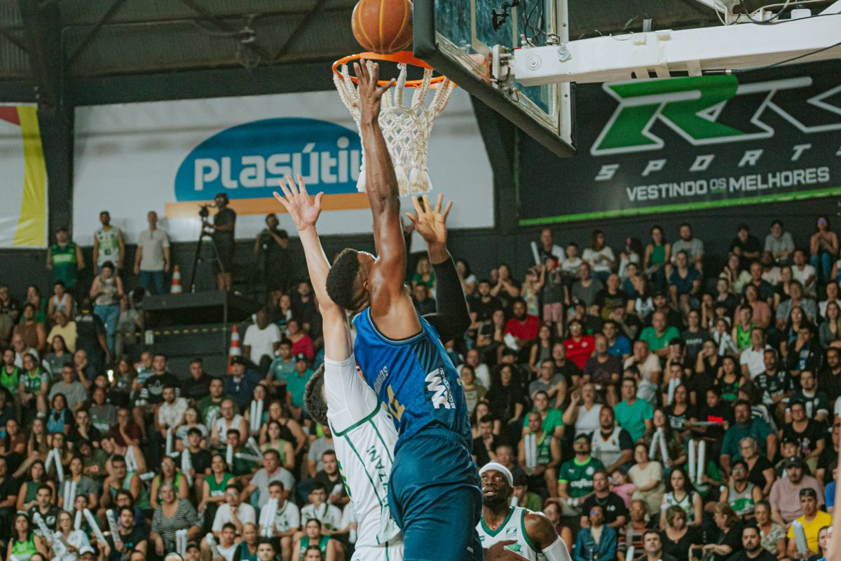 Bauru (BAU) vs Minas Tênis Clube (MIN) NBB Playoffs 2025 Jogo 1